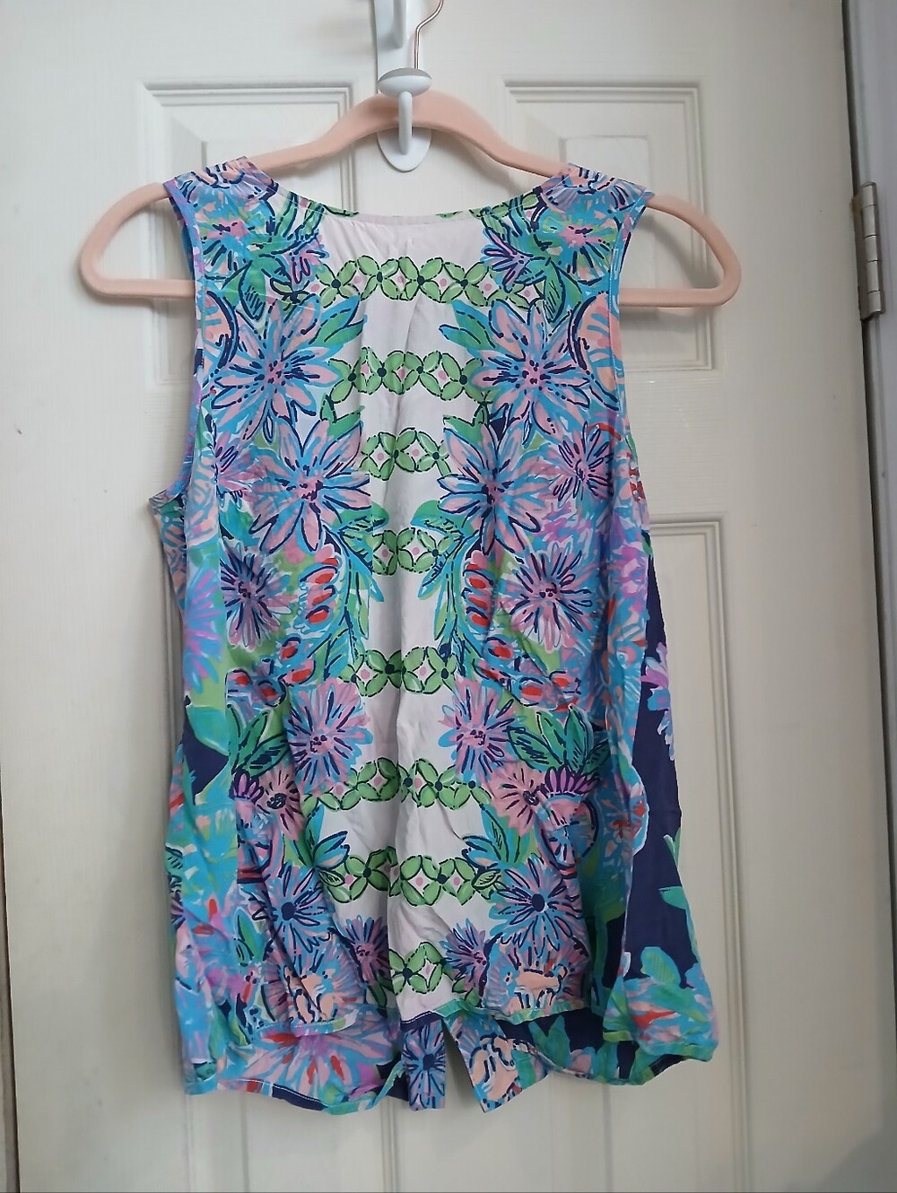 Lilly Pulitzer Tank Top Wom Medium 100 % Silk Multicolor Floral Round Neck Sleev